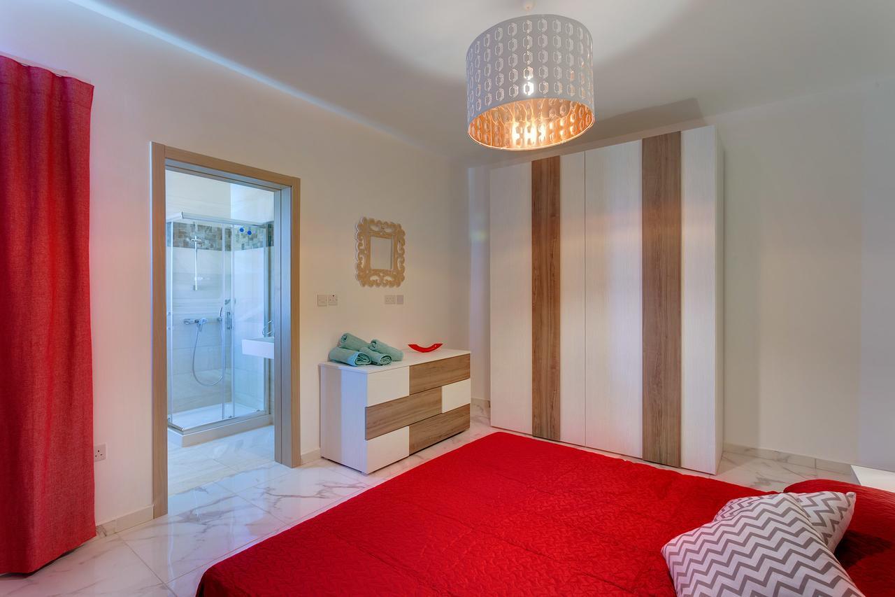 Marvelous 2 Bedroom Apartment By The Sea Qawra Εξωτερικό φωτογραφία